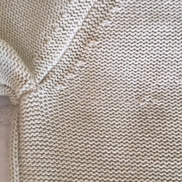 *️⃣ 2/$30 Gymboree size L cable knit sweater - Picture 11 of 11